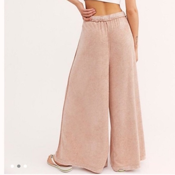 💗FREE PEOPLE MAKE IT MAXI LOUNGE PANT💗 - Picture 2 of 12